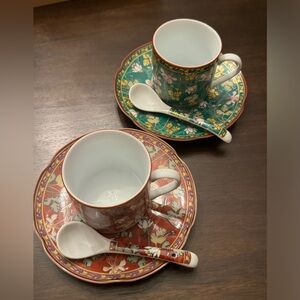 Japanese Hand Painted Imari Cup Set